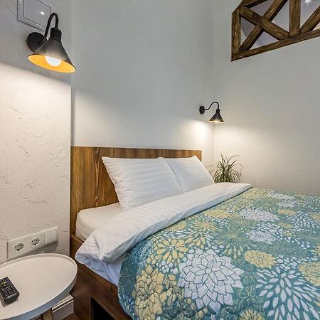 Kyiv Saksahanskoho Apart Hotel Екстер'єр фото